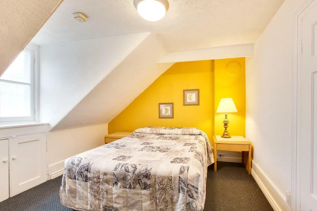 Hotel Le Cavalier Du Moulin Ville de Québec Canada