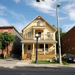  Auberge de jeunesse Backpackers Canada