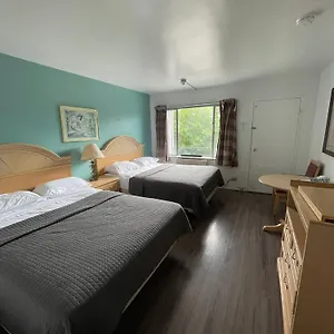 6267 Persepolis Motel Niagara Falls